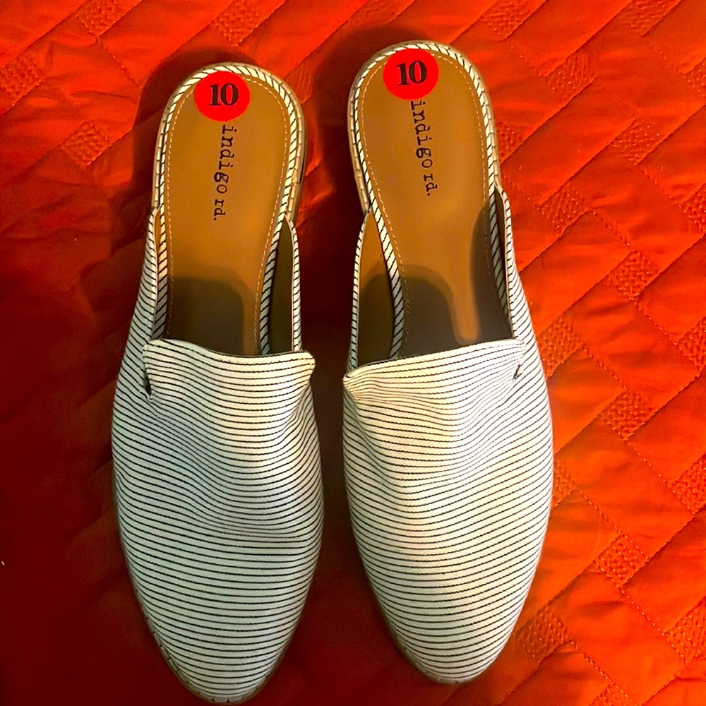 Women’s Mules